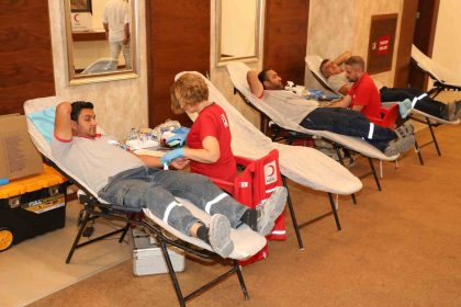 aosbde-kan-ve-kok-hucre-bagisi-kampanyasina-yogun-ilgi