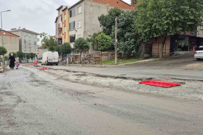 avcilarda-bir-surucu-7-yasindaki-cocuga-carpip-kacti-o-anlar-kamerada