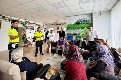 aydinda-yasli-cinarlara-trafik-egitimi