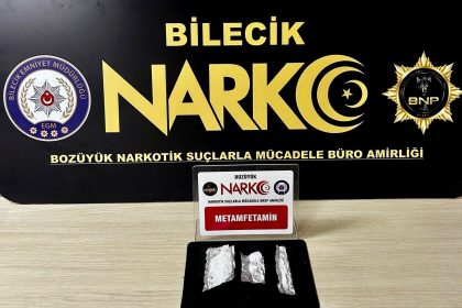 bilecikte-uyusturucu-operasyonu-1-gozalti