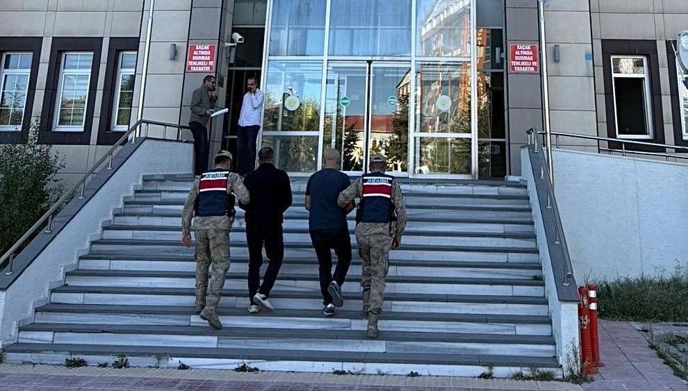 bitliste-gocmen-kacakciligi-operasyonu-2-organizator-tutuklandi