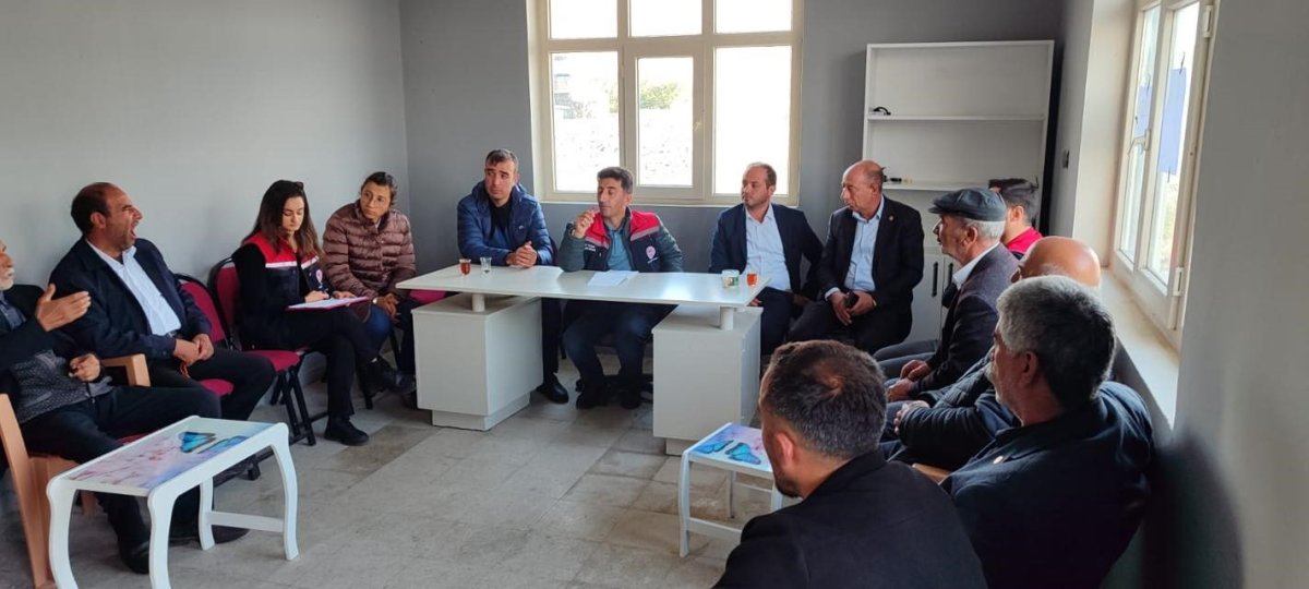 digorda-ciftcilere-yonelik-egitimler-suruyor