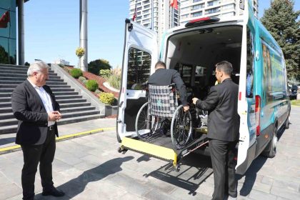 engelsiz-melikgazi-araci-hizmette