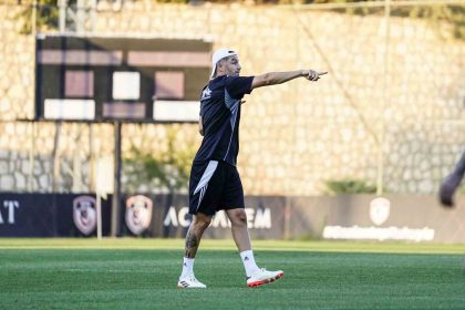 gaziantep-fknin-burak-yilmaz-ile-bilegi-bukulmuyor