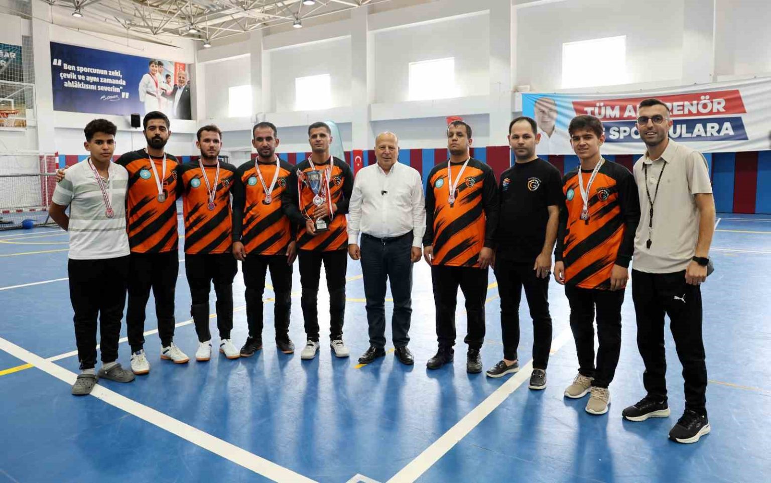 gorme-engelli-gencler-goalballda-turkiye-2ncisi-oldu
