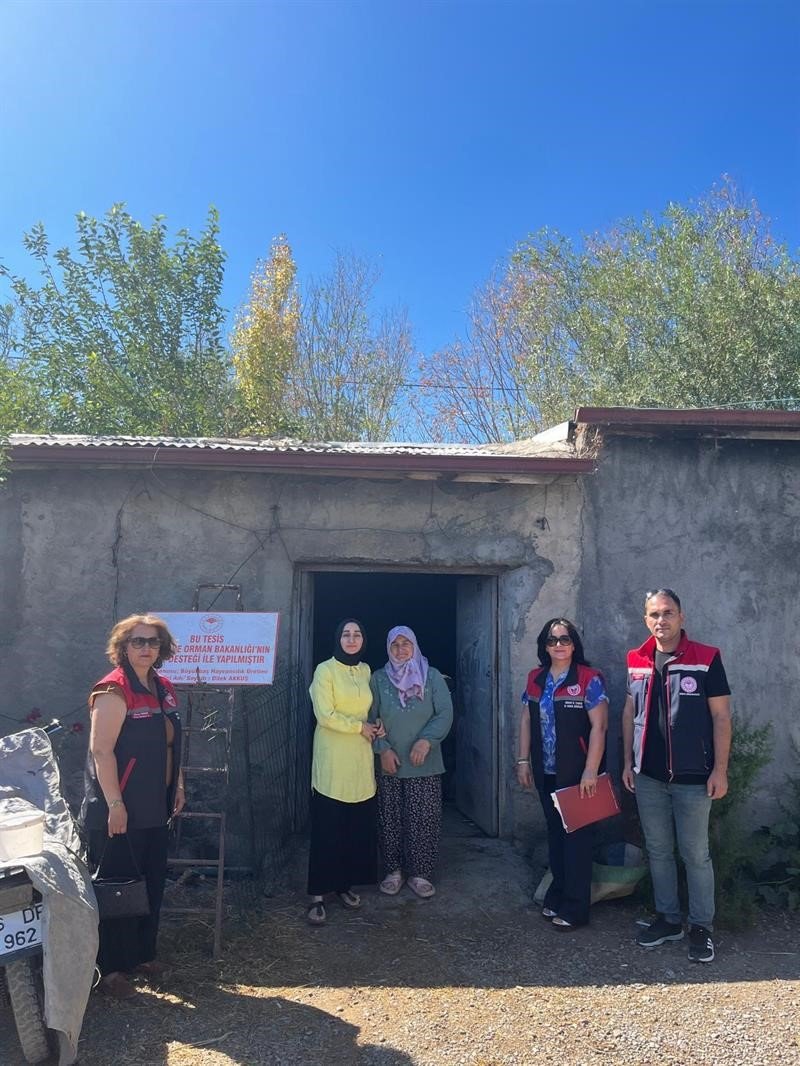 igdirda-uzman-eller-projesi-kapsaminda-destek-alan-isletmeler-denetlendi