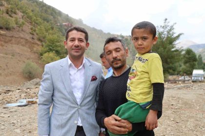 istanbuldan-donup-baskan-oldu-koyleri-modern-sahalara-kavusturmaya-basladi