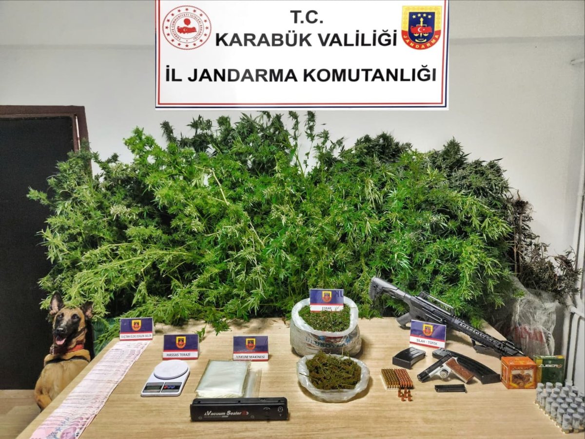 karabukte-uyusturucu-operasyonu-3-kisi-tutuklandi