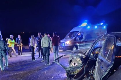 kavsakta-meydana-gelen-trafik-kazasinda-4-kisi-yaralandi