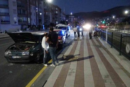 malatyada-4-aracli-zincirleme-kaza-2-yarali