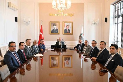 manisada-eylul-ayi-asayis-ve-guvenlik-konulari-degerlendirildi