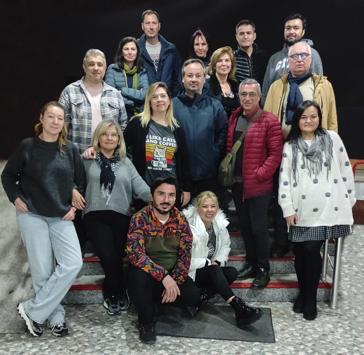 niluferde-fotografin-izinde-vizor-grubundan-interaktif-sergi-ve-soylesi