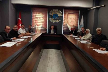 pazaryeri-belediyesi-meclisi-toplandi