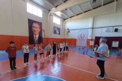 sarigollu-gencler-ve-cocuklarin-ilgi-alani-okculuk-sporu