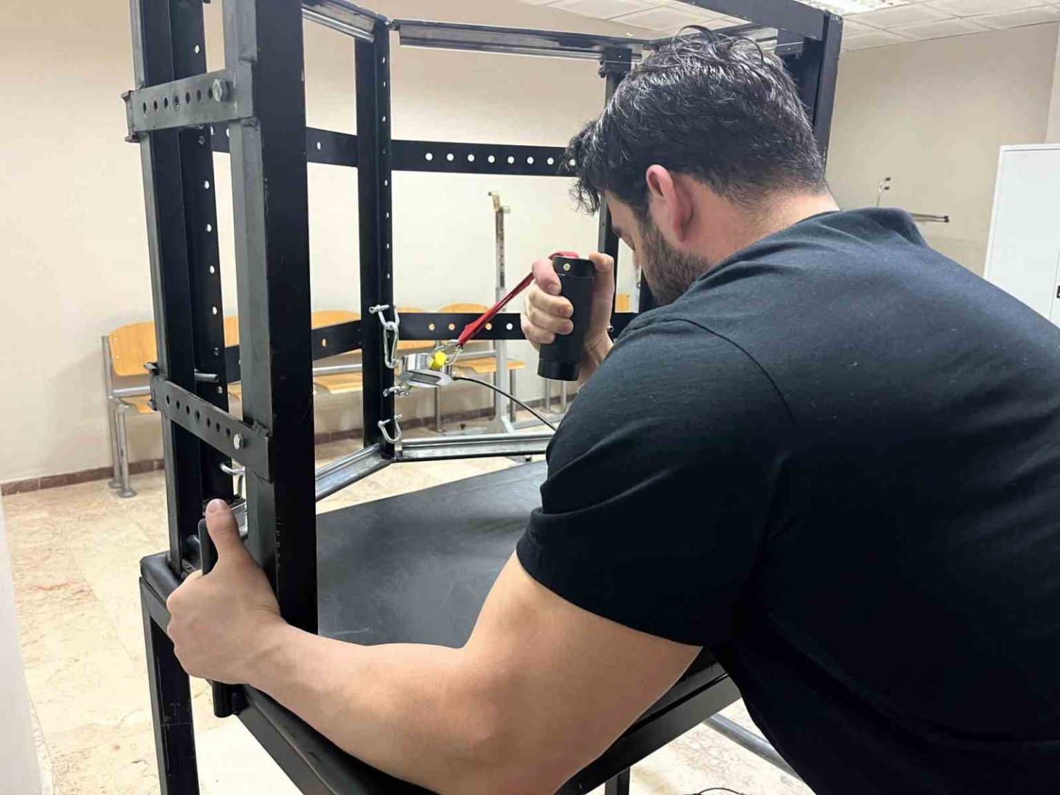 subude-gelistirilen-bilek-guresi-icin-kuvvet-olcum-aracina-patent