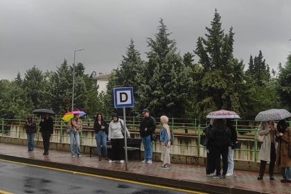 tekirdagda-tabela-var-durak-yok-vatandas-tepkili