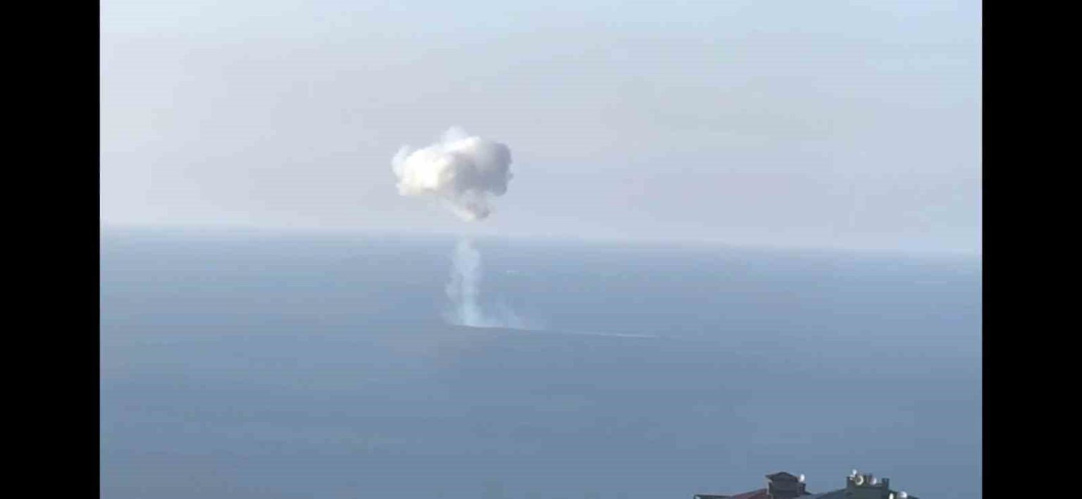 trabzon-aciklarinda-denizde-patlama