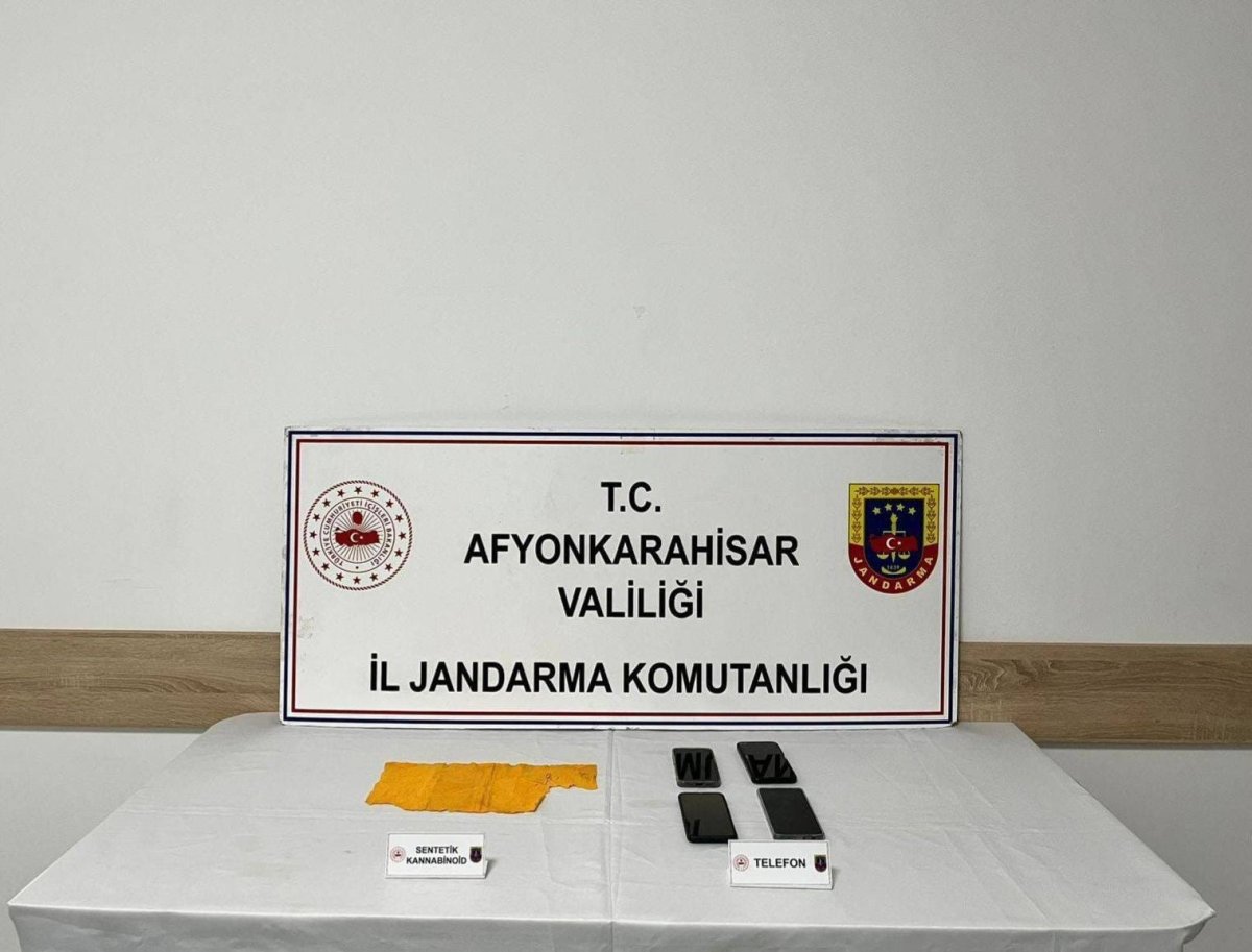 uyusturucu-operasyonunda-2-kisi-tutuklandi