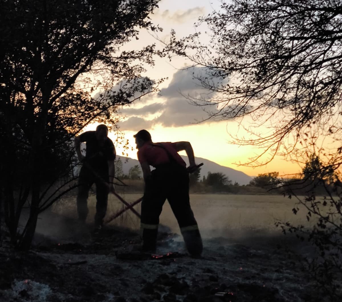 aniz-yangini-itfaiyenin-mudahalesiyle-sonduruldu