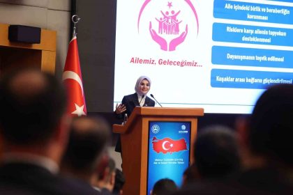 bakan-goktas-kaymakamlarimiz-sosyal-hizmetlerimizin-her-kesime-hizli-ve-dogru-sekilde-ulastirilmasinda-kopru-gorevi-goruyor