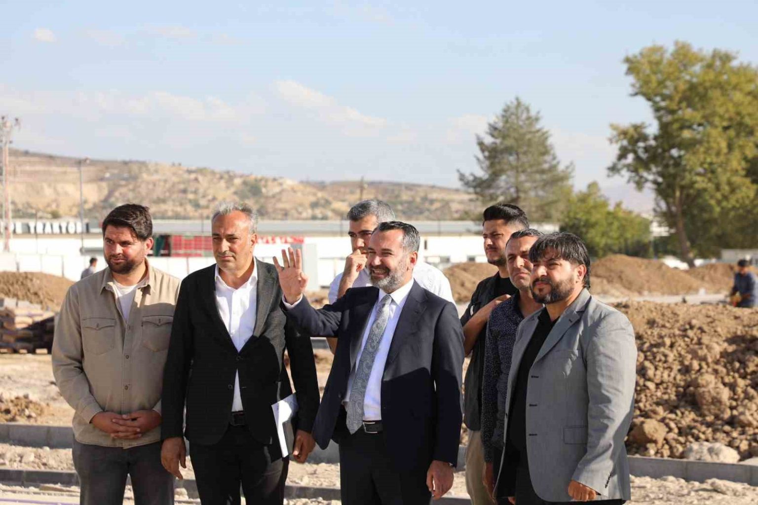 baskan-serifogullari-dogu-parkta-incelemelerde-bulundu