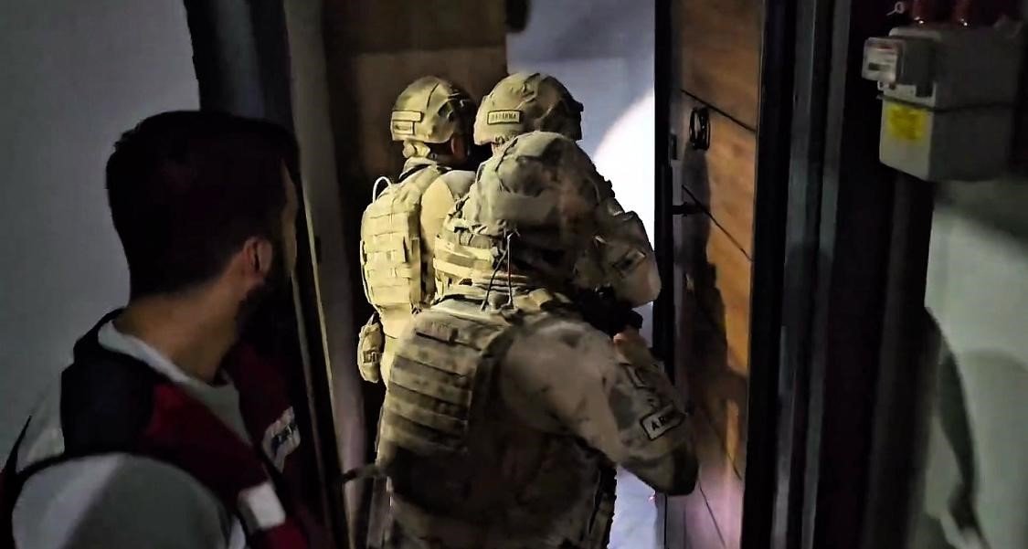 batmanda-yasa-disi-bahis-operasyonu-5-gozalti