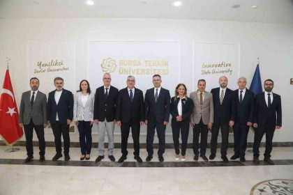 btu-denizcilik-fakultesinde-yeni-donem-bakan-yardimcisi-durmus-unuvarin-dersiyle-basladi
