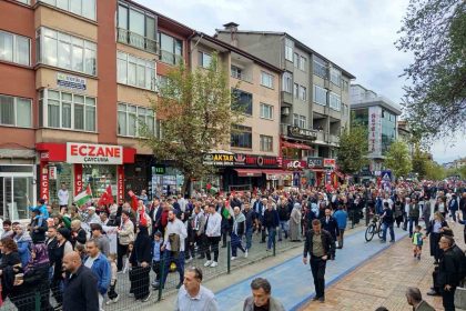 caycumada-filistine-ozgurluk-yuruyusu-duzenlendi