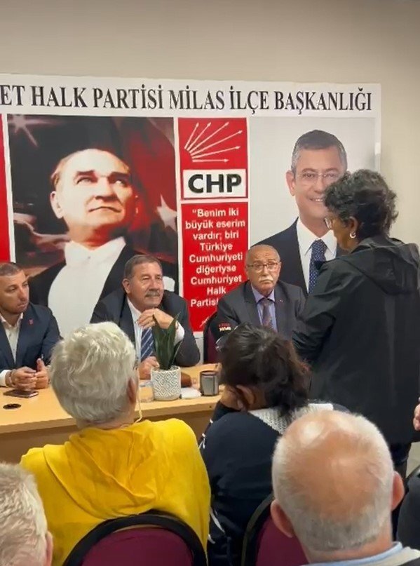 chp-milas-ilce-teskilatinda-gergin-toplanti