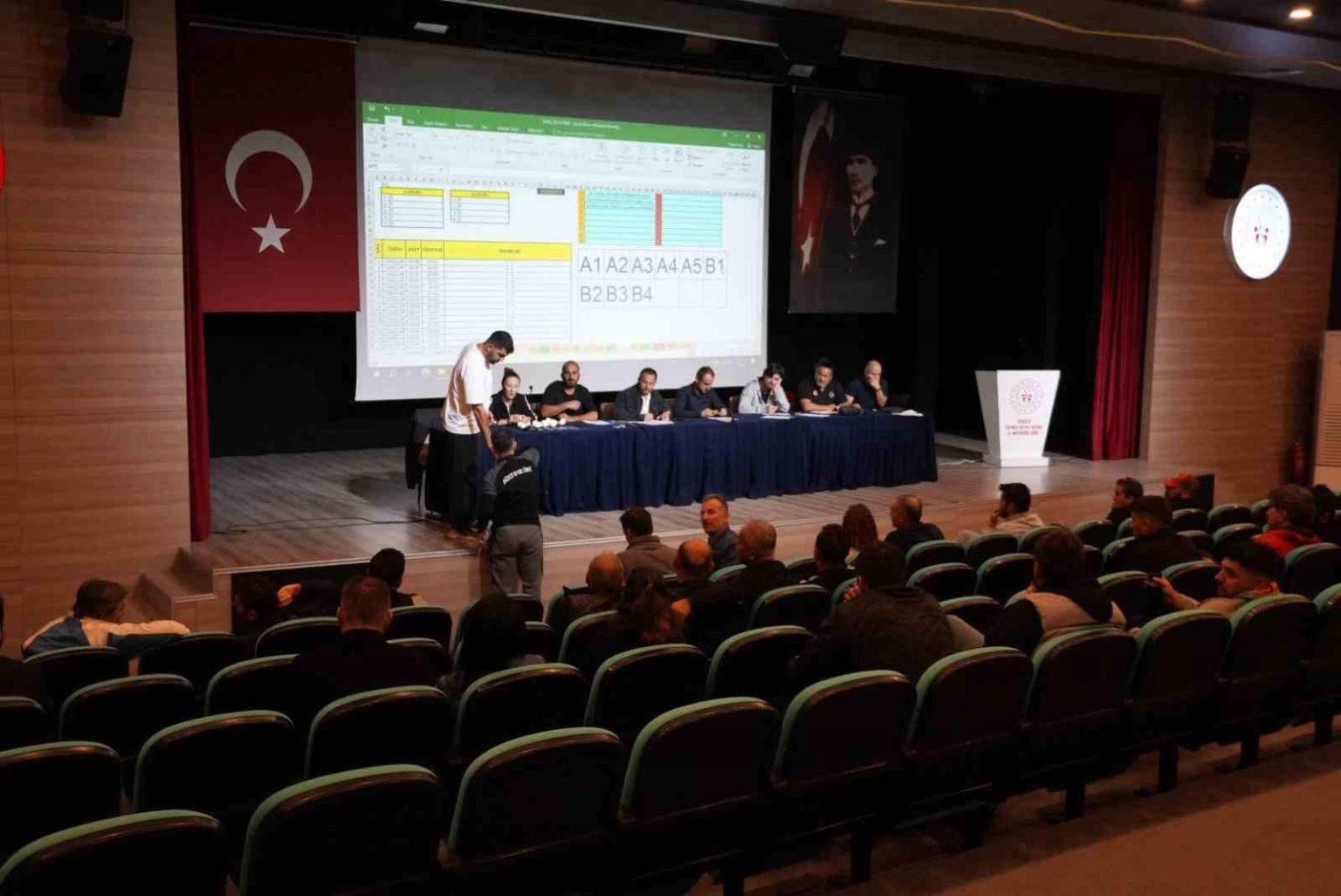 duzcede-okul-sporlari-fikstur-cekimi-gerceklestirildi