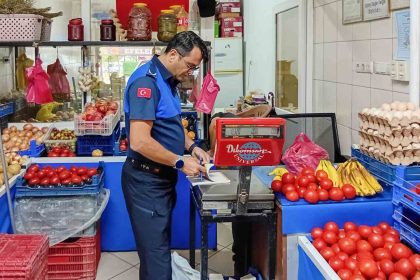 efelerde-manavlar-denetlendi