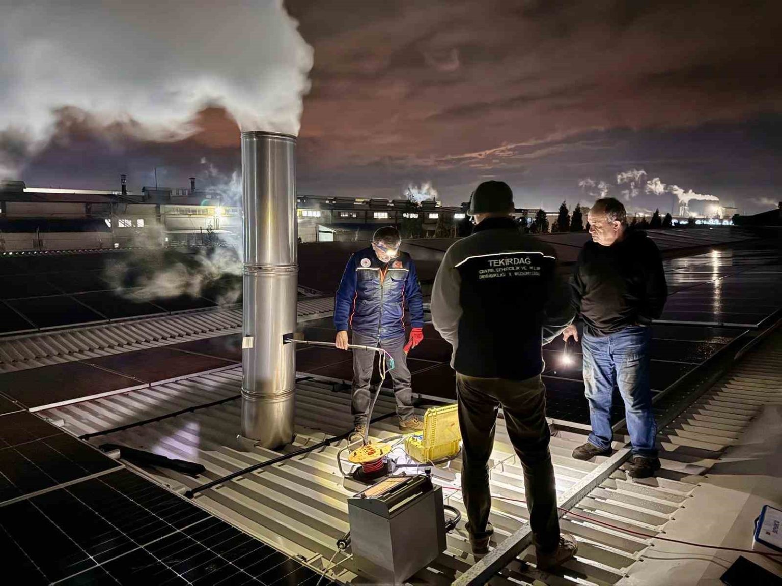 ergene-ve-corluda-sanayi-tesislerinde-gece-emisyon-denetimi