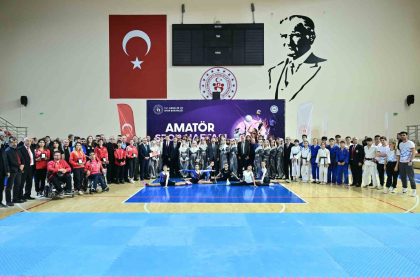 eskisehirde-amator-spor-haftasi-acilis-programi-duzenlendi