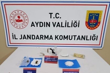 evde-uyusturucu-satisi-yaparken-yakalandi