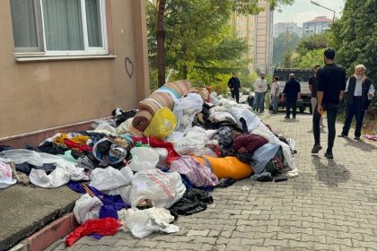 evden-bir-kamyon-cop-cikti