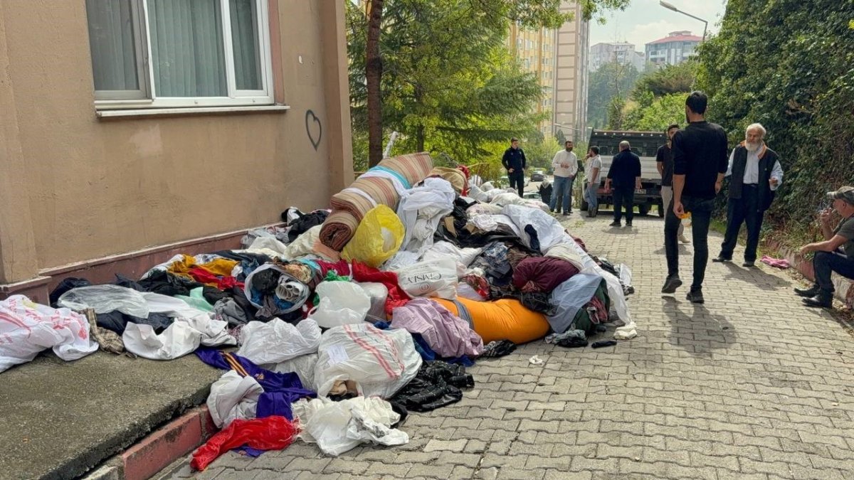 evden-bir-kamyon-cop-cikti