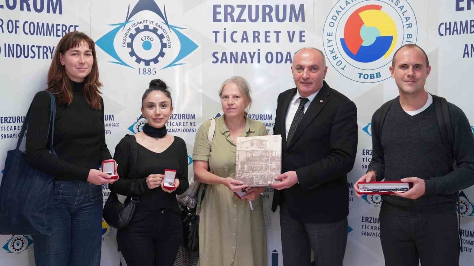 fransiz-dusunce-kurulusu-ifri-heyetinden-etsoya-ziyaret