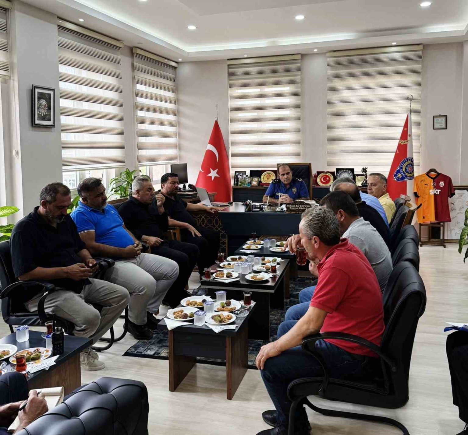 gazipasada-muhtarlarla-huzur-toplantisi-yapildi