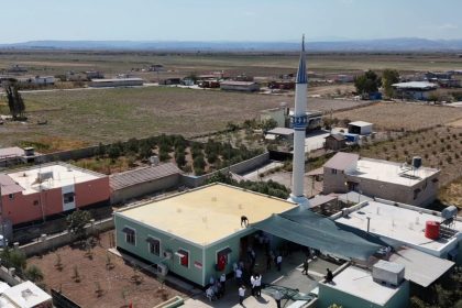 hatayda-depremin-ardindan-104-cami-ibadete-acildi