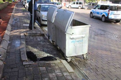 ihtiyac-sahipleri-icin-birakilan-canta-ekipleri-harekete-gecirdi