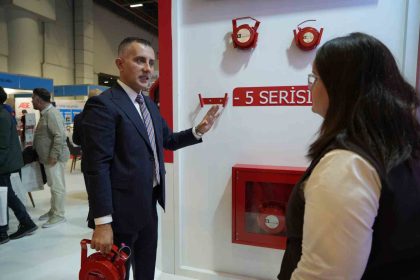 isaf-international-2025-fuari-kapilarini-ziyaretcilerine-acti