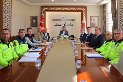 karayollarinda-trafik-guvenligi-toplantisi-yapildi