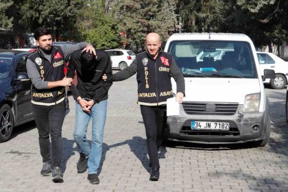 kiz-kacirma-kavgasinda-bir-kisi-olmustu-azmettirici-iddiasiyla-yargilanan-iki-sanigin-savunmalari-alindi