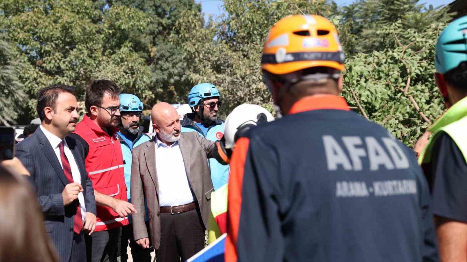 kocasinanda-ogrencilere-afet-ve-acil-durum-farkindalik-egitimi-veriliyor