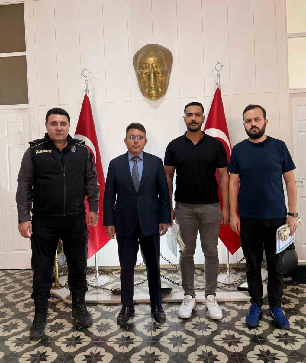 marmariste-duyarli-polis-memurlari-odullendirildi