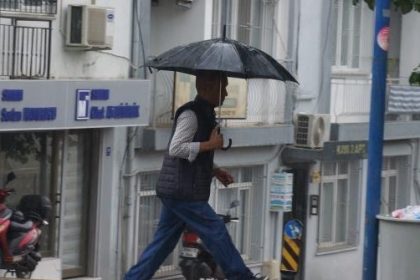 nazilli-en-cok-yagisi-alan-ilce-oldu