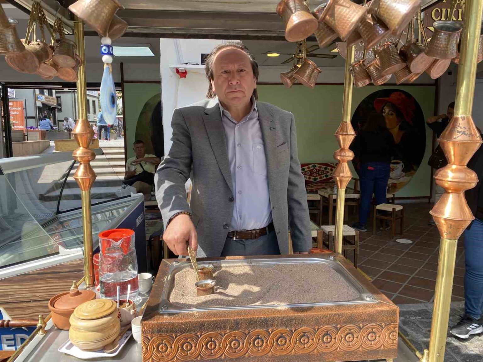 osmanlidan-gunumuze-kadar-uzanan-kumda-kahveye-yogun-ilgi