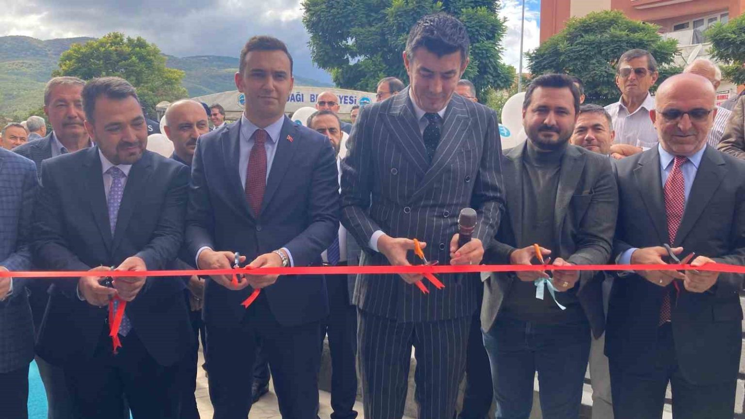 sultandaginda-diyanet-genclik-merkezinin-acilisi-yapildi