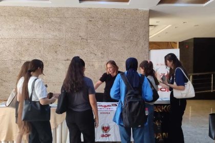 teror-polisi-universite-ogrencilerine-teror-tuzagini-anlatti