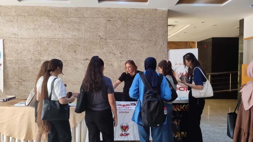 teror-polisi-universite-ogrencilerine-teror-tuzagini-anlatti